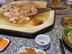 -宏宏无烟石板烧烤