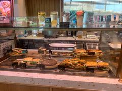 面包甜点陈列柜-巴黎贝甜(阳光上东店)