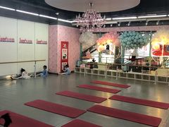 -Isee灰姑娘国际儿童艺术中心(证大·大拇指广场店)