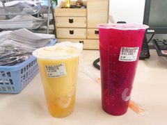 红果小姐姐-CoCo都可(嘉定日月光店)