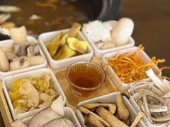 -菌乡缘·野生菌蒸汽鱼火锅(江边夜市店)