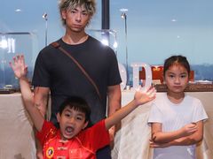 -上海龙之梦万丽酒店