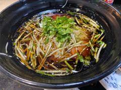 朝鲜冷面-丹东丛炟海鲜烧烤(江艺路店)