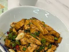 -楚山晓·湖北菜(武汉光谷K11店)