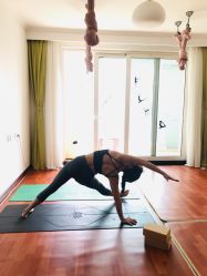 -Yvon yoga 瑜伽·精准体态管理中心