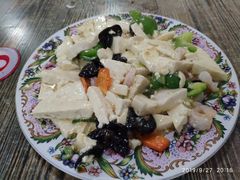 虾仁溜豆腐-小叶大馅饺子城