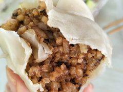 -同济大学本部学苑饮食广场