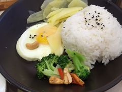 -海盗虾饭·剥好的小龙虾饭(SOHO尚都店)