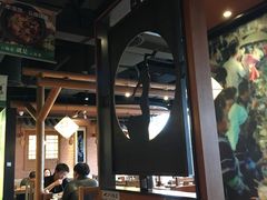 大堂-云海肴·汽锅鸡·云南菜(天山百盛优客店)