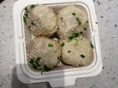 -小杨生煎(金山百联购物中心3楼店)