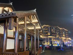 -磁器口古镇