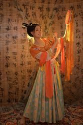 -汉仪华裳汉服馆(打浦桥店)