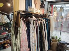 -暮晚尘香汉服旗袍