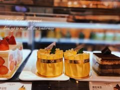 -罗森尼娜(德思勤店)