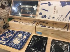 -猫的天空之城概念书店(印象城购物中心店)