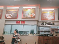 -许哥东北烧烤·铁丳烤串·宫后夹肉(繁花中心店)