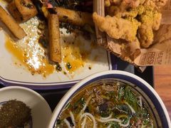 -云阿蛮云南生烫牛肉米线(奉贤路店)