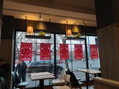 大堂-肯德基(珠峰店)