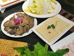 -南门四季铜锅涮肉(左家庄店)