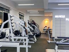 -RM GYM健身私教馆(白云元立方创意园店)
