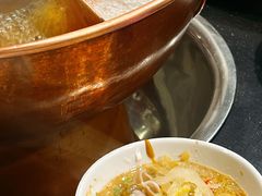 -楼外楼大刀肉传统火锅居(幸福街店)