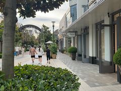 -比斯特上海购物村精品奥特莱斯