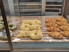 -奈雪的茶(亨特国际广场店)