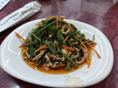 -东北四季饺子王(华山路店)