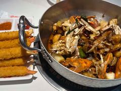 -七欣天香辣蟹火锅(闵行浦江欢乐颂店)