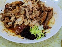 -鹏城人家海鲜酒家·23年老字号(较场尾店)