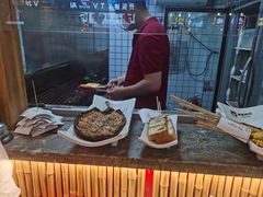 -串王阿三烧烤·小龙虾·烤鱼(拱墅胜利河美食街店)