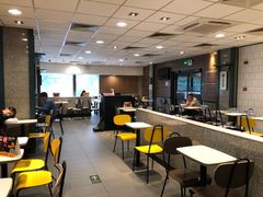 用餐区-麦当劳(东大桥店)