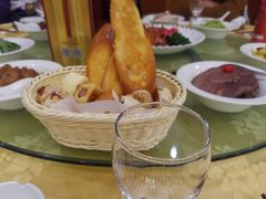-山明水秀大饭店