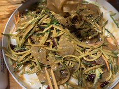 -快乐老家三鲜饺子东北菜(南六中路店)