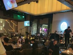 -洛缦音乐餐厅(工业展览馆万象城店)