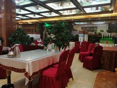 大堂-鹊华居·地道鲁菜·海鲜·融合味(大明湖店)