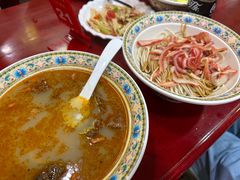 -金杨拉面王小吃面馆·牛三宝面·红烧牛肉粉
