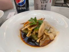 -浅深(世茂滨江精品店)