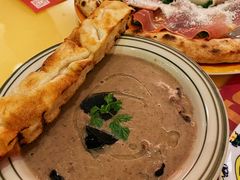 -BOTTEGA意库(中骏世界城店)