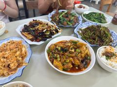 -瑜瑜饭馆