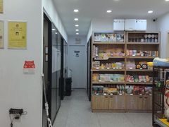 -四月宠物医院·猫专科·心脏专科·内科(转塘店)