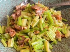 小炒黄牛肉-YAFEE雅菲·粤菜·湘菜·融合菜(魏公村店)