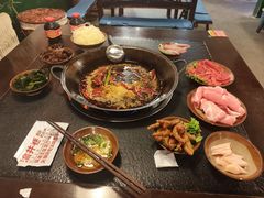 -渝井巷重庆老火锅(沈阳吉祥店)