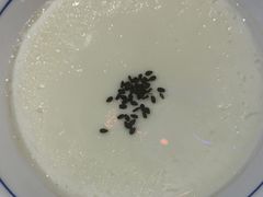 黑芝麻炖奶-稻香(汉街店)