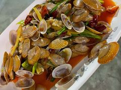 -四川小胡子海鲜(丁村万人海鲜广场店)