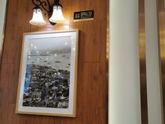 -老人和饭店(淮海中路店)