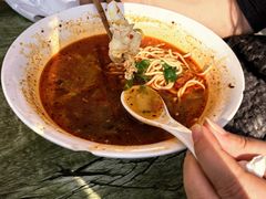 肉丝皮肚面-老太皮肚面