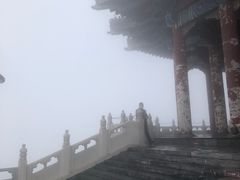 -定都峰