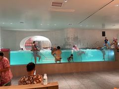 -涨巢·潮玩水疗局