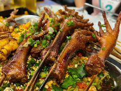 鸡脚脚-陈员外正宗夹江烧烤(广福路店)